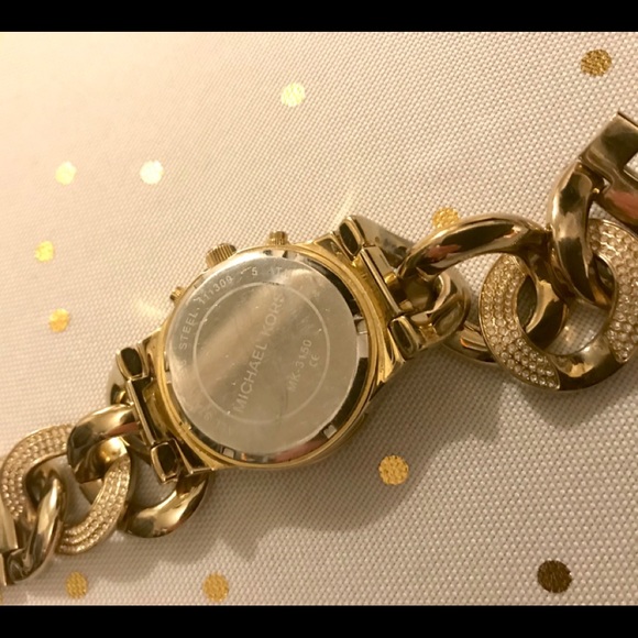 Michael Kors Gold Twist Chain Watch - Picture 6 of 7